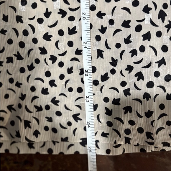 Vintage Russ Black and Cream Geometric Print Blouse - Picture 10 of 11